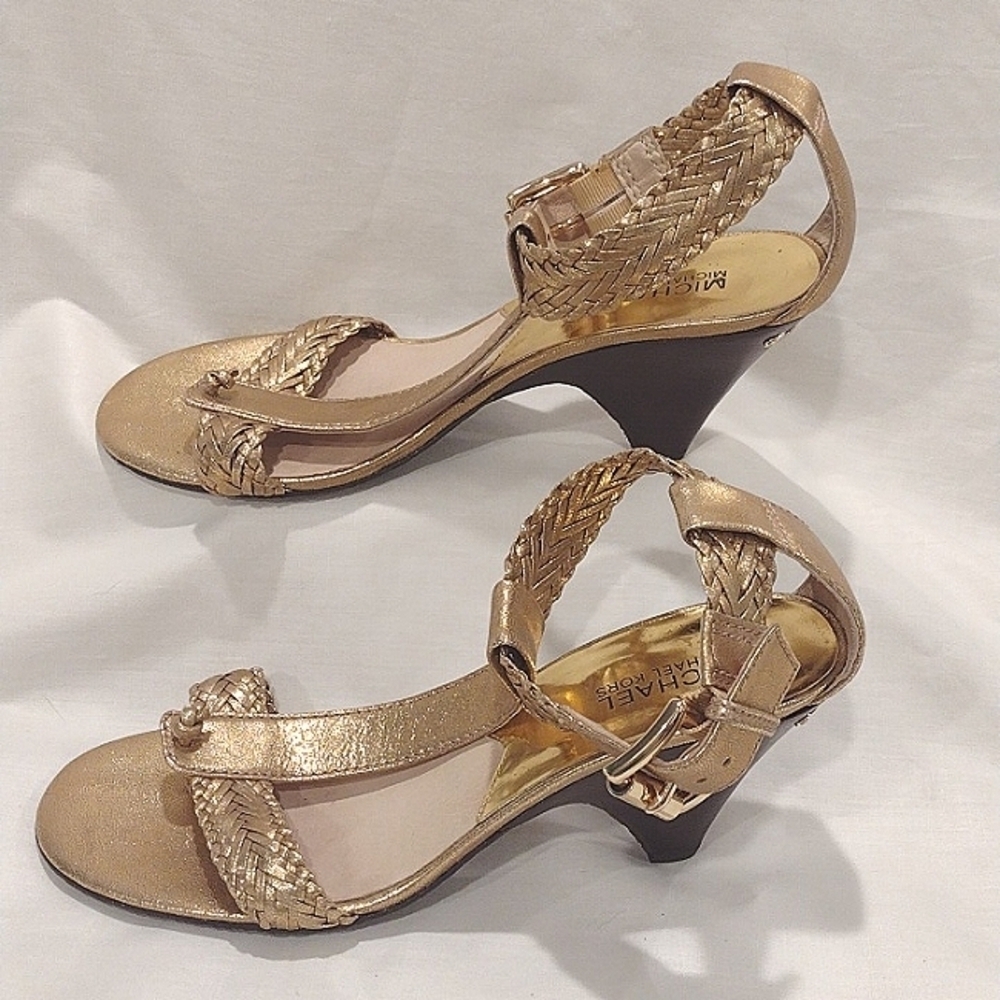 Michael Kors Sandals Juniper T-Strap Thong Braided Woven Leather Gold Size 9.5 - Picture 3 of 8
